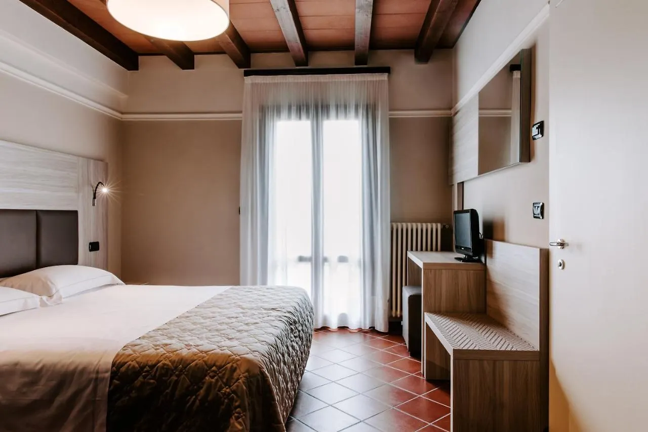 Country House Santa Maria Maddalena Budrio   Budrio (Bologna)